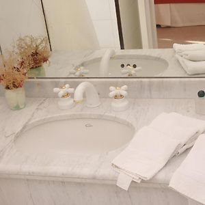 Habitación con 2 Camas Individuales